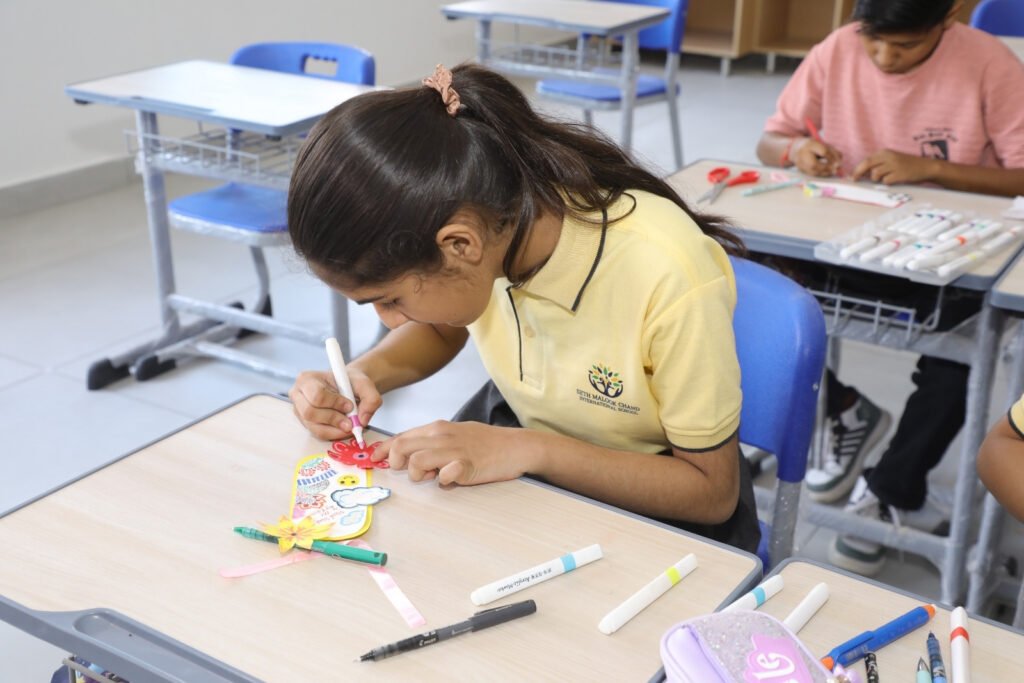 SMCIS - Home School Life